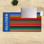 Serape Mexican Stripes Nom du monogramme<br><div class="desc">Ce design a été créé par art numérique et peut être personnalisé dans la zone fournie par le changement de la photo et/ou du texte. Vous pouvez également le customiser en choisissant l'option cliquer pour customiser une autre option et supprimer ou modifier la couleur de l'arrière - plan, ajouter du...</div>