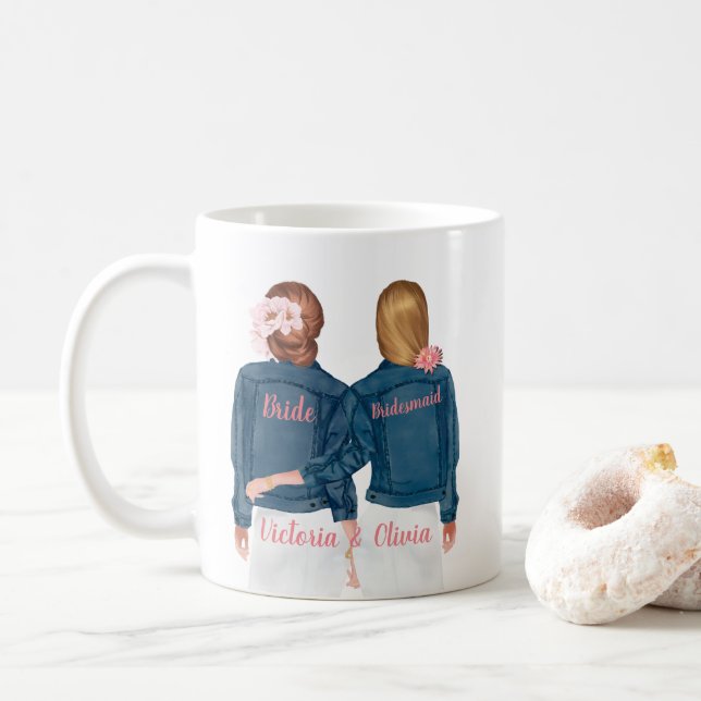 Seras-tu ma demoiselle d'honneur Jean Jacket Mug (Avec donut)