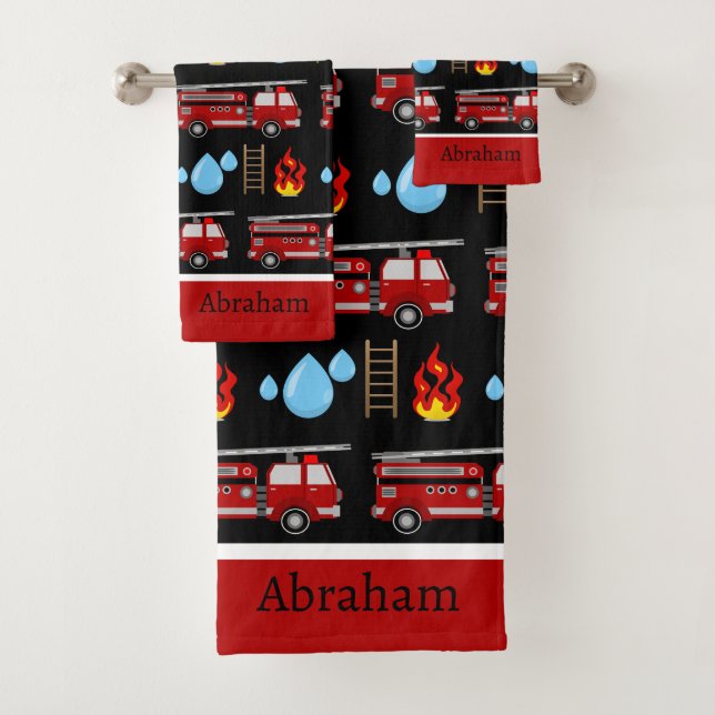 Serviette à motif de camions de pompiers rouges pe (En situation)