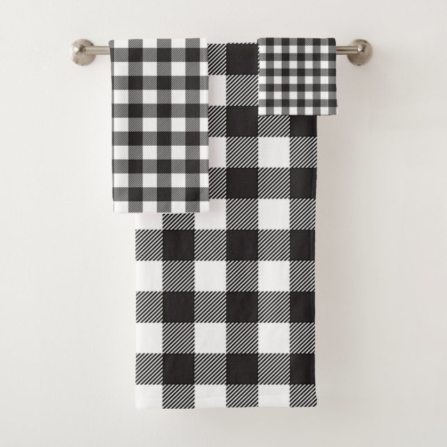 Serviette de bain à carreaux buffle noir et blanc (En situation)