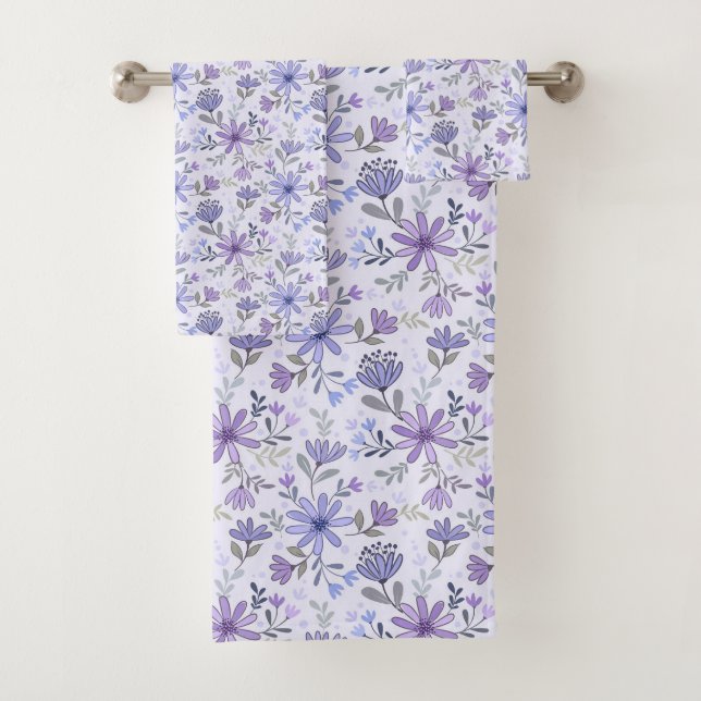 Serviette de bain à fleurs dessinées à la main de  (En situation)