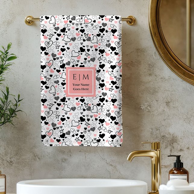 Serviette de bain cadeau d'amour romantique Cœurs  (Romantic Love Gift Bath Towel Pink Black Hearts)