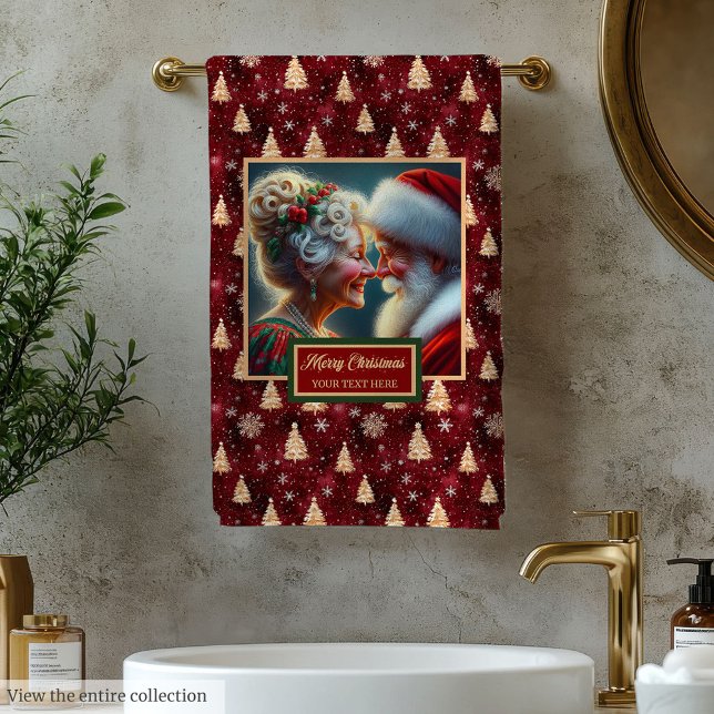 Serviette de bain classique Cranberry Red Gold Tre (Classic Cranberry Red Gold Trees Bath Towel)