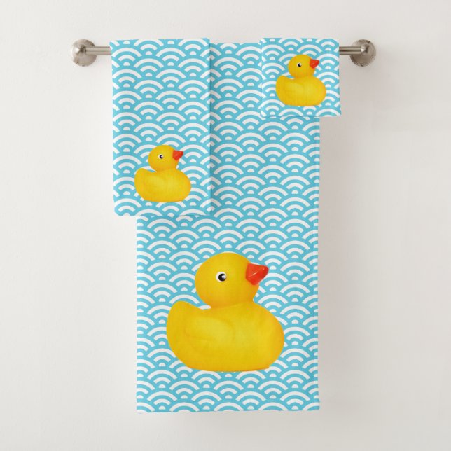 Serviette de bain en caoutchouc pour bébé et tout- (En situation)