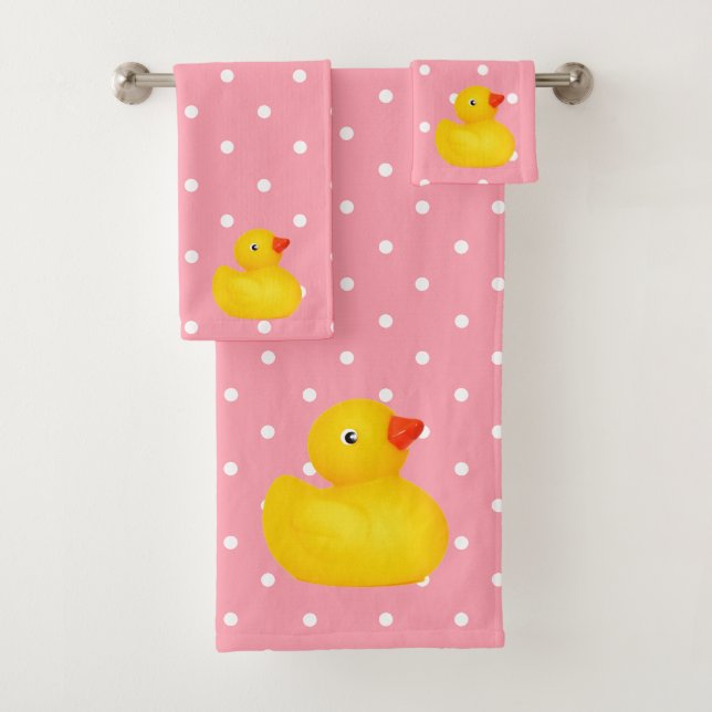 Serviette de bain en caoutchouc pour bébé et tout- (En situation)