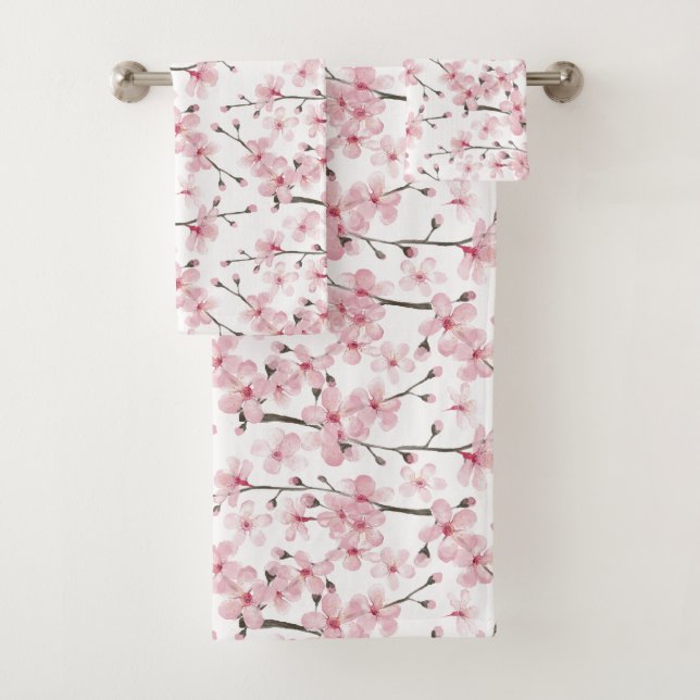 Serviette de bain en fleurs de cerisier rose (En situation)