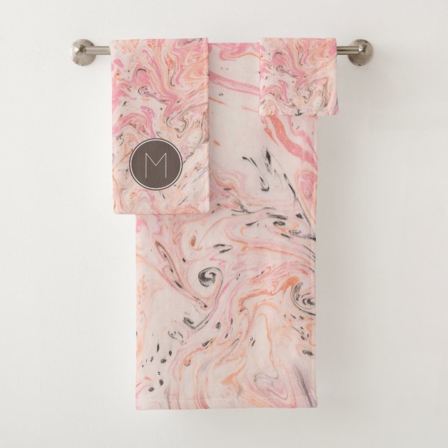 Serviette de bain en marbre rose beige gris (En situation)