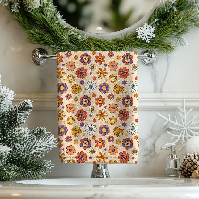 Serviette de bain groovy 70s ambiance boho éclecti (Groovy Bath Towel 70s Boho Eclectic Vibe Pop)