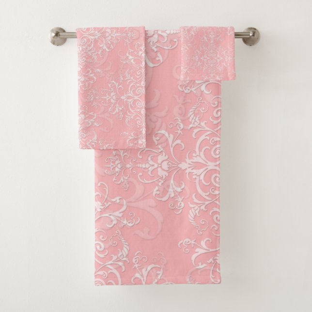 Serviette de bain Princess Rose et Blanc Damask (En situation)