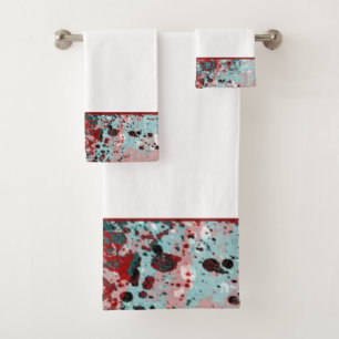 Serviette de bain rouge et turquoise