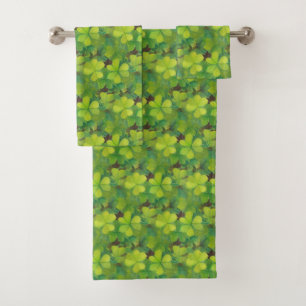 Serviette de bain shamrock verte