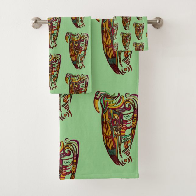 serviette de bain tropicale en plumes foncées (En situation)