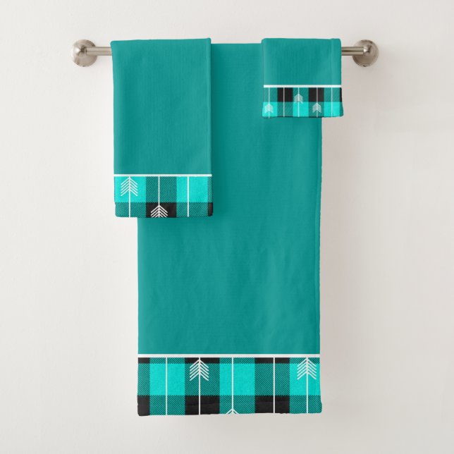 Serviette de bain turquoise plaid et flèches (En situation)