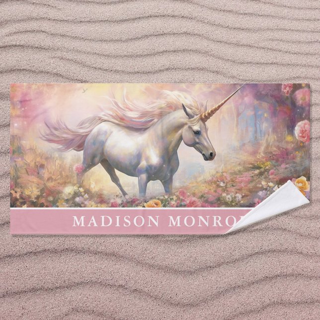 Serviette de bain Unicorn avec nom personnalisé (Créateur téléchargé)