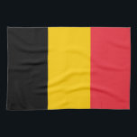 Serviette de cuisine avec Drapeau de Belgique<br><div class="desc">Ajoutez une touche de fierté belge à votre cuisine avec notre serviette de cuisine exclusive avec le drapeau de la Belgique! Réalisée avec soin dans le détail, cette serviette de cuisine est plus qu’un simple élément fonctionnel, c’est une célébration du patrimoine culinaire et de l’identité culturelle de la Belgique. Le...</div>