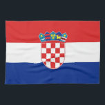 Serviette de cuisine avec Drapeau de Croatie<br><div class="desc">Améliorez votre cuisine avec une touche de fierté croate en utilisant cette serviette de cuisine haut de gamme avec le drapeau de la Croatie! Fabriquée à partir de matériaux de qualité, cette serviette de cuisine présente élégamment le design distinctif du drapeau croate - avec trois bandes horizontales de rouge, blanc...</div>