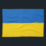 Serviette de cuisine avec Drapeau de l'Ukraine<br><div class="desc">Apportez une touche de fierté ukrainienne à votre cuisine avec cette serviette de cuisine pleine de vitalité arborant le drapeau de l'Ukraine ! Réalisée avec soin du détail, cette serviette de cuisine est plus qu'un simple objet pratique ; c'est une célébration de la culture et du patrimoine ukrainiens. Le design...</div>