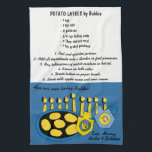 Serviette de cuisine "Hanoukka Frying Latkes Recip<br><div class="desc">Serviette de cuisine "Serviettes de plats à base de lattes à frire Hanoukka"Personnalisez en ajoutant votre propre texte. Supprimez simplement mon texte et remplacez-le par le vôtre en utilisant votre style de police, votre couleur et votre taille préférés. Merci d'être passé faire du shopping. Très apprécié ! Joyeux Chanukah/Hanoukka !Modèle:...</div>