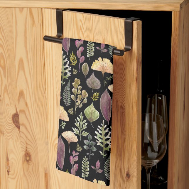 Serviette de cuisine noire à feuilles d'automne aq (Pliage en tiers)