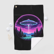 Alien vaisseau spatial rétro futuriste