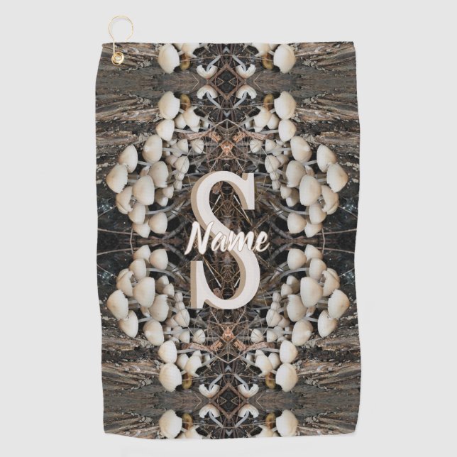 Serviette De Golf Champignons Sauvages avec Initiale de Nom en Monog (Devant)