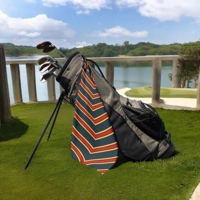 Serviette De Golf Chevrons réfléchissants jaune rouge (golf towel)