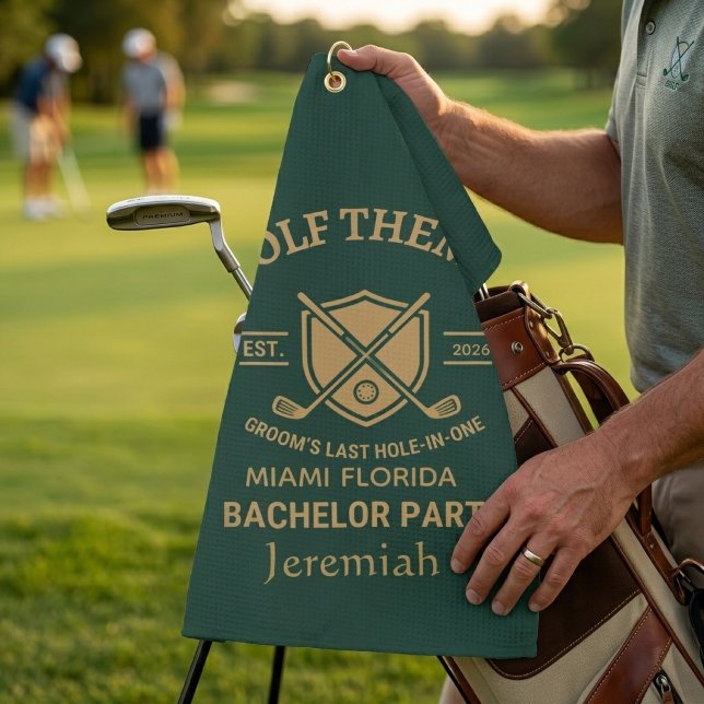 Serviette De Golf Enterrement de vie de garçon de golf sur mesureCad (Custom golf theme bachelor party getaway gift favor )