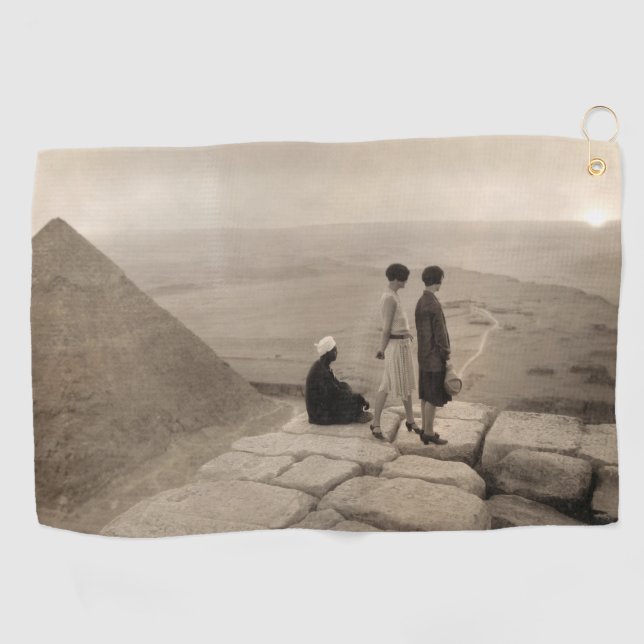 Serviette De Golf Flapper Girls Sunrise Khufu Pyramid, Égypte 1920 (Horizontal)