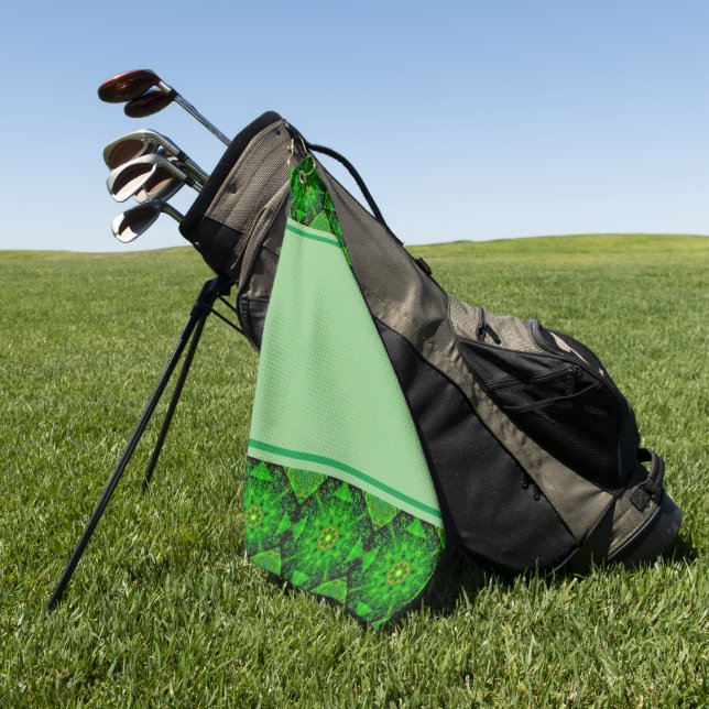 Serviette De Golf Kaleidoscope Vert Viridescente (Vert)