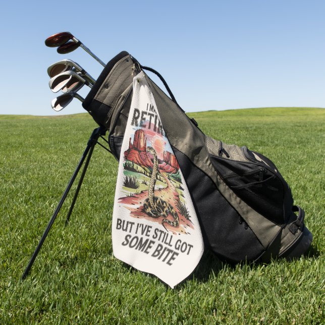 Serviette De Golf Morsure de serpent à sonnette d'humour de retraite (Vert)