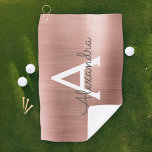Serviette De Golf Pink Rose Gold Métallurgique Foil Nom du monogramm<br><div class="desc">Girly Rose Rose Or Faux Metallic Foil Acier Inoxydable Élégant Serviette de golf pour fille. Cette serviette de golf Club peut être customisée pour inclure votre nom initial et prénom et est un cadeau d'anniversaire parfait ou de bachelorette fête. Veuillez contacter le concepteur pour les articles correspondants.</div>