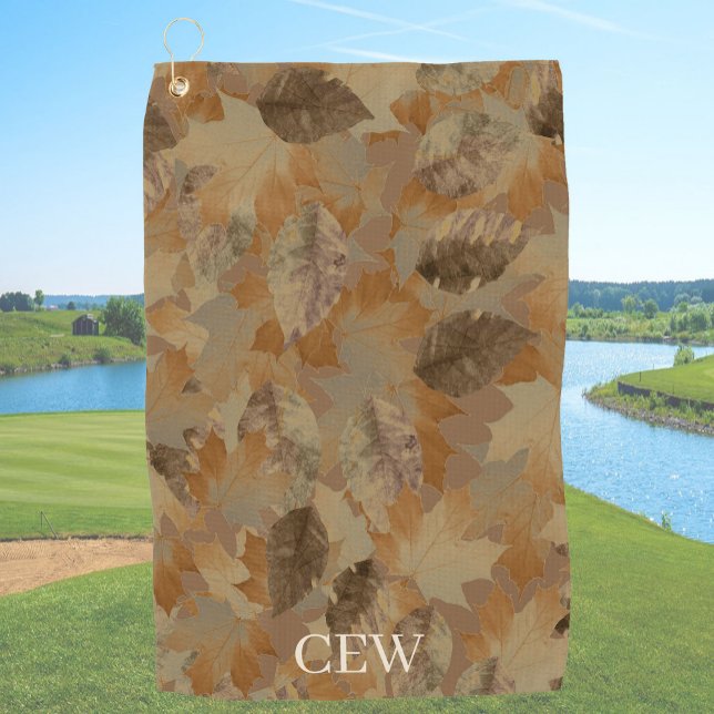 Serviette De Golf Tan Brown Leaves Custom Monogram or Name Camo (Créateur téléchargé)
