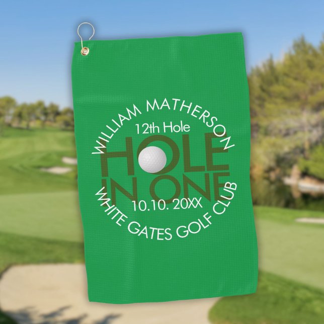 Serviette De Golf Trou en un amusement moderne (Hole in One Modern Fun Golf Towel)
