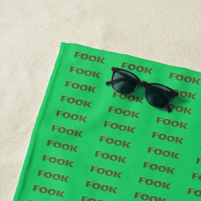 Serviette de plage (En situation)