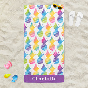 Serviette De Plage Aquarelle tropicale pourpre d'ananas Nom personnal