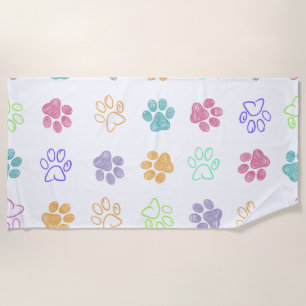 Serviette de plage aux empreintes de pattes en cro