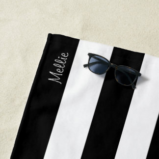 Serviette de plage avec nom de monogramme