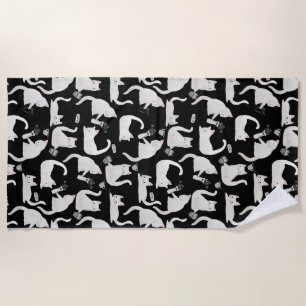 Serviette De Plage Bad Cats Knocking Stuff Over, White Cats on Black