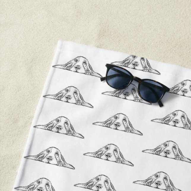 Serviette De Plage basset hound noir blanc simple yeux de chiot   (En situation)