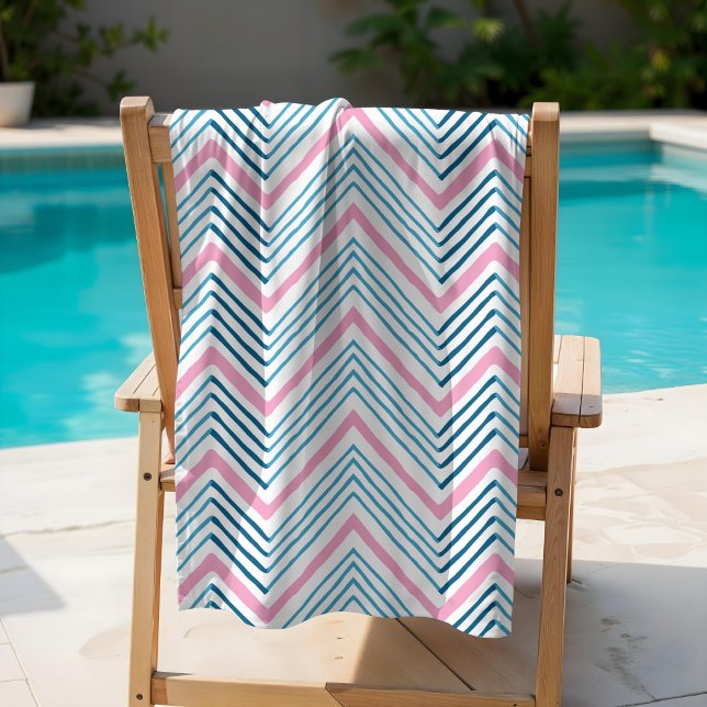 Serviette De Plage Big Zag Chevron in Pink and Aqua (Créateur téléchargé)