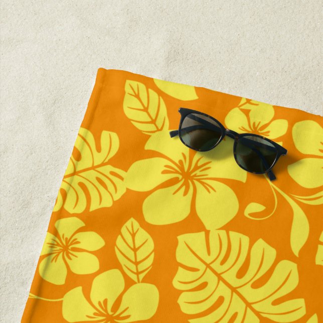 SERVIETTE DE PLAGE BIKINI ROSE (TANGERINE/JAUNE) (En situation)