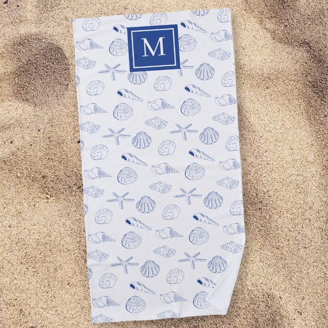 Serviette De Plage Bleu blanc Main dessinée Sea Shells Plage Été (Blue White Hand Drawn Sea Shells Beach Summer Beach Towel)