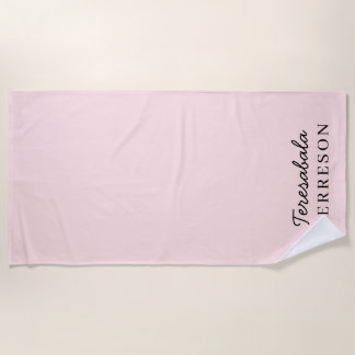Serviette De Plage Blush Rose Monogramme Moderne Minimaliste Féminine