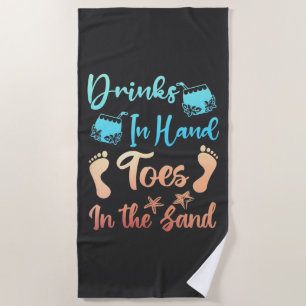 Serviette De Plage Boire À La Main Les Pieds Dans Le Sable - Plage Di