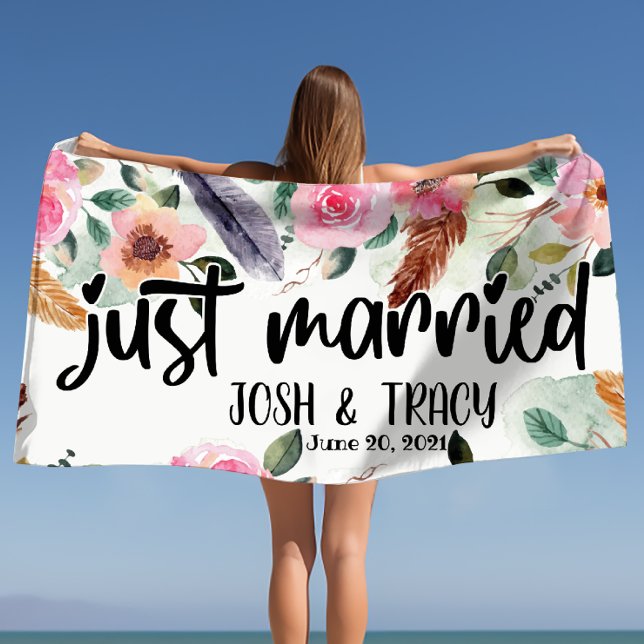 Serviette De Plage Cadeau de mariage personnalisé pour la mariée (Personalized Wedding Engagement Bridal Shower Beach Towel)