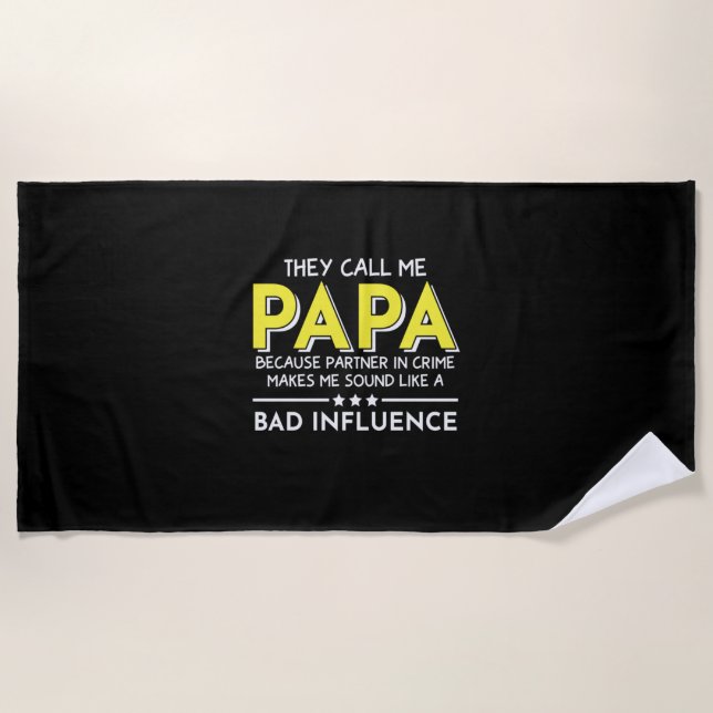 Serviette De Plage Cadeau Papa On M'appelle Papas (Devant)
