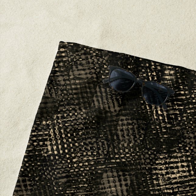 Serviette De Plage Carrés avec rayures croisées ou cubes brun foncé (En situation)