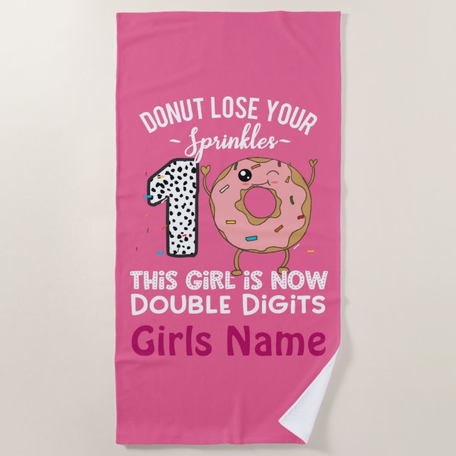 Serviette De Plage Cette fille a maintenant deux chiffres Gâteau d'an (Devant)