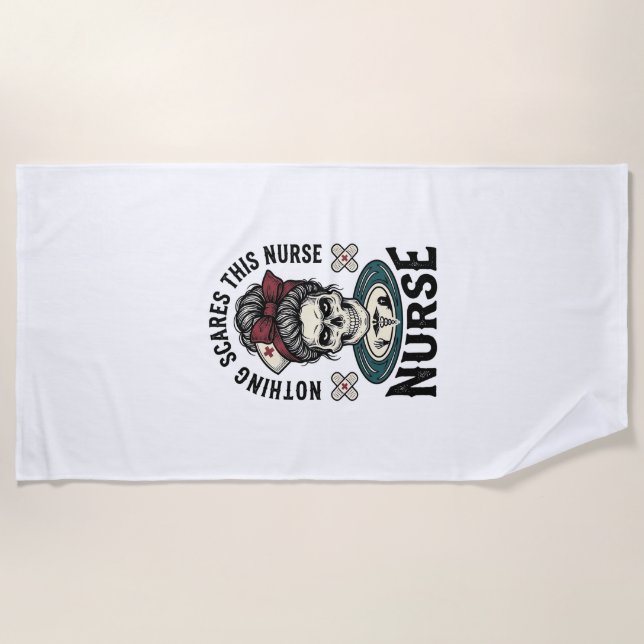 Serviette De Plage Chemise d'infirmière Halloween Graphique de crâne  (Devant)