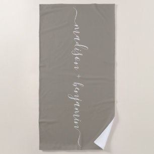 Serviette De Plage Chic Noms De Monogrammes Nouveaux Mariés Gris